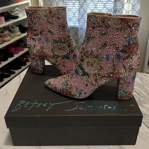 BETSY JOHNSON CADY Floral Rhinestone booties